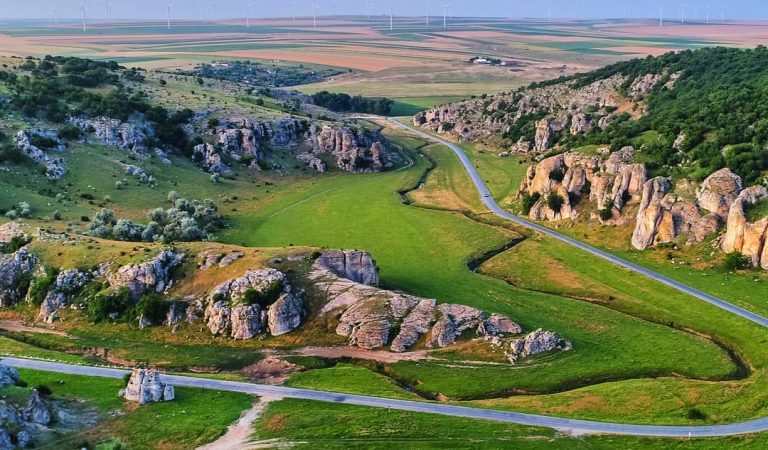 4 trasee rutiere din România care te vor impresiona