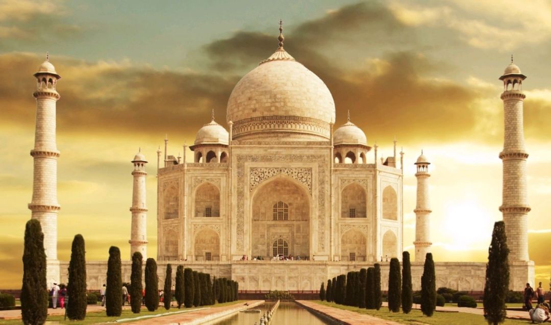 Taj Mahal sau iubirea de dincolo de moarte Taj Mahal sau iubirea de dincolo de moarte