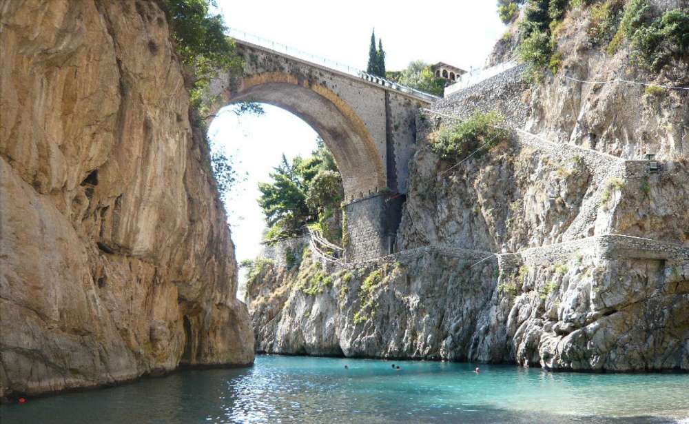 Coasta Amalfi – Fiordo di Furore Coasta Amalfi – Fiordo di Furore