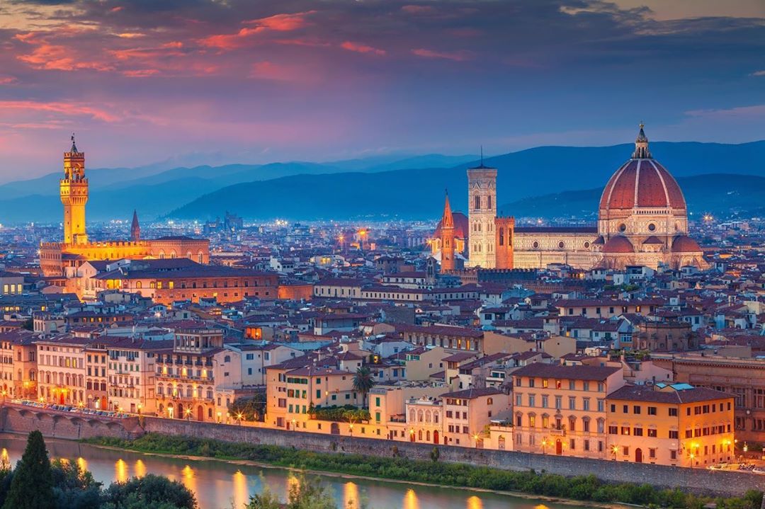 Obiective turistice în Florența, orașul-muzeu al Italiei Obiective turistice în Florența, orașul-muzeu al Italiei