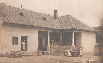 Casa lui Antonie Pop Bucerdea Vinoasa anii 1900
