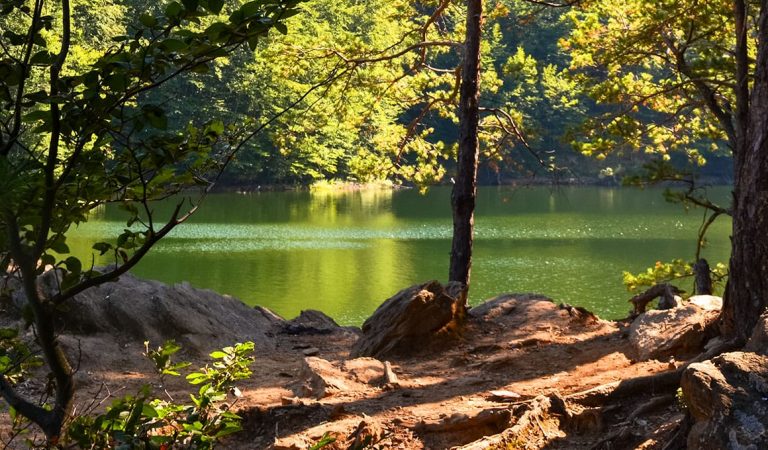 Lacul Văliug – locul în care se odihnește cerul